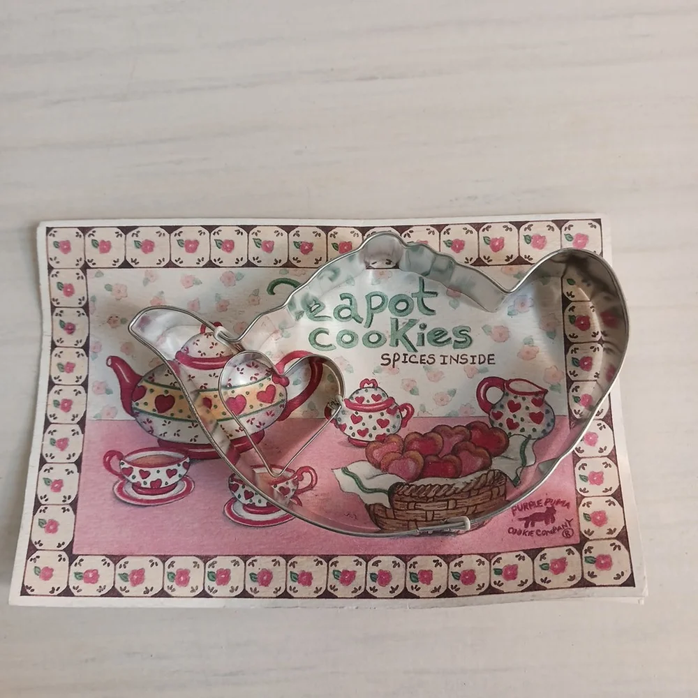 Purple Puma Teapot & Heart Cookie Cutters Tea Party Set